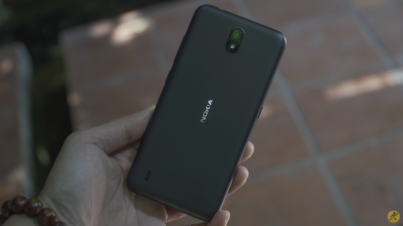 Đánh giá Nokia C1: Smartphone bình dân giá rẻ?