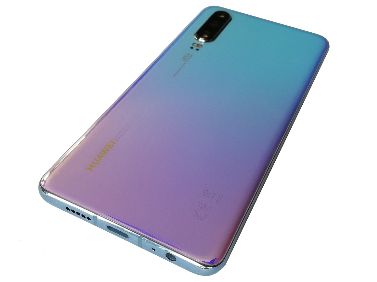 Đánh giá Huawei P30: Liệu có đáng mua? Đánh giá Huawei P30: Liệu có đáng mua?