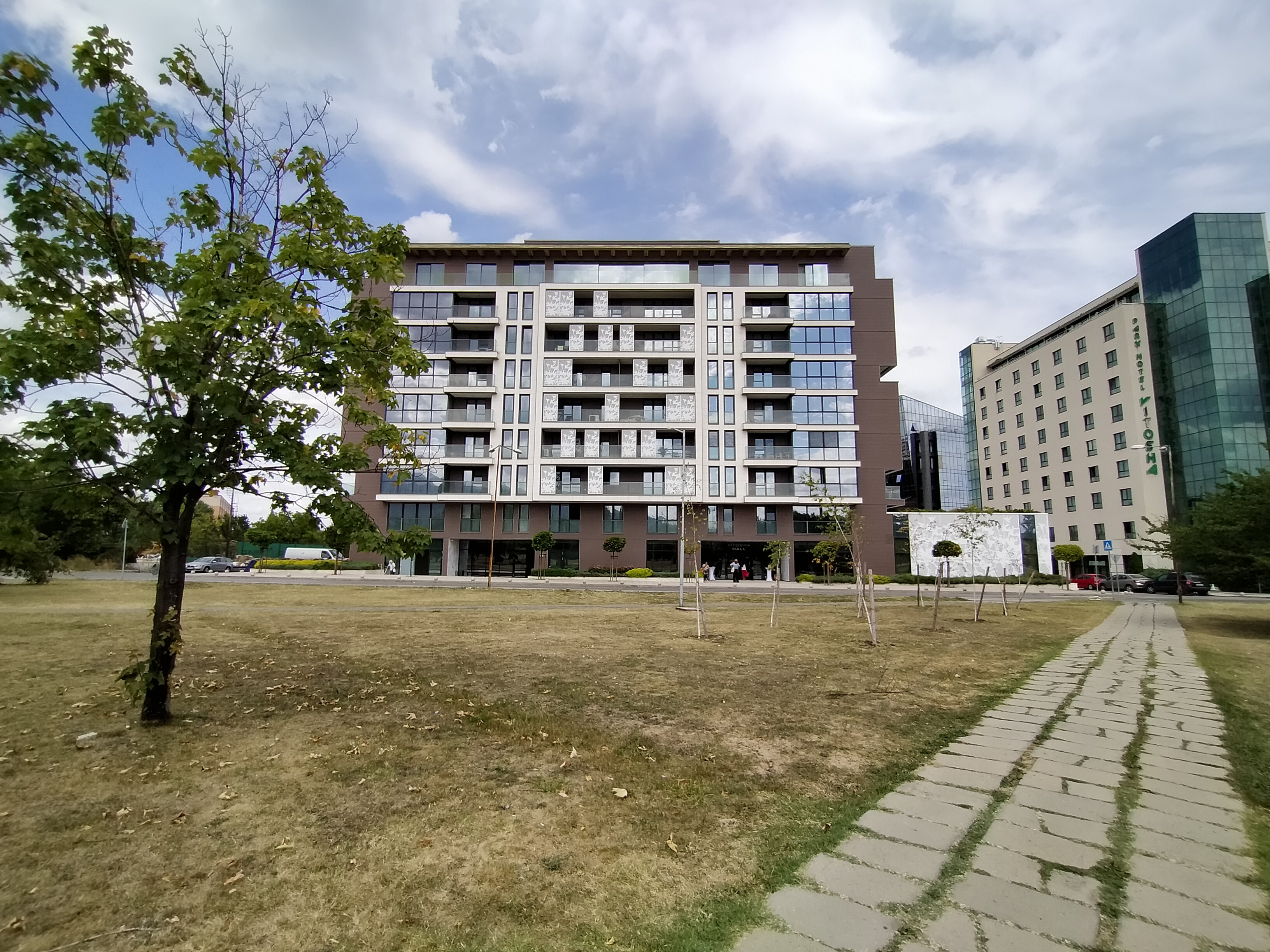 Sforum - Trang thông tin công nghệ mới nhất gsmarena_032 Đánh giá Realme 5: Thiết kế cao cấp, họa tiết lưng đẹp mắt, 4 camera linh hoạt, giá chỉ 3,990,000 đồng 