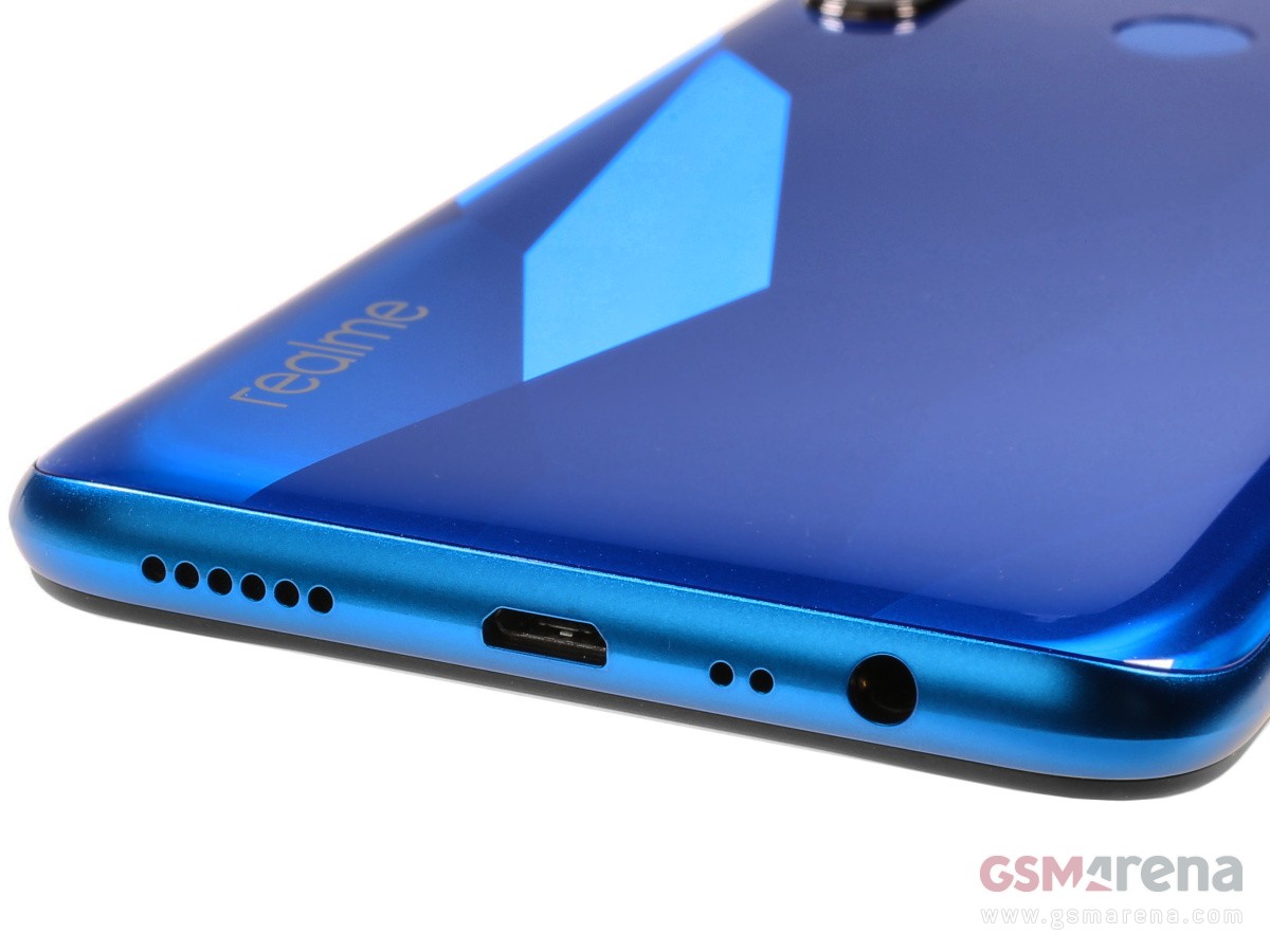 Sforum - Trang thông tin công nghệ mới nhất gsmarena_007-1 Đánh giá Realme 5: Thiết kế cao cấp, họa tiết lưng đẹp mắt, 4 camera linh hoạt, giá chỉ 3,990,000 đồng 