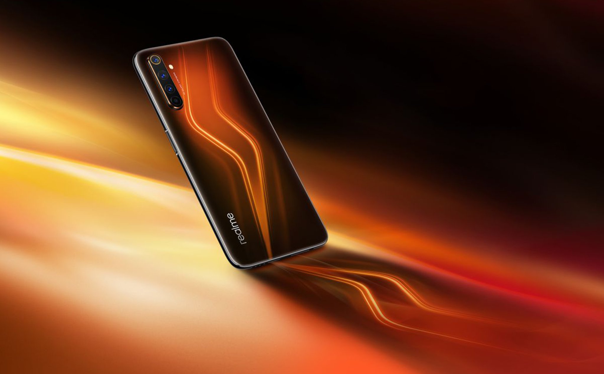 OPPO Realme 6: Liệu có thắng được đàn anh Realme 5