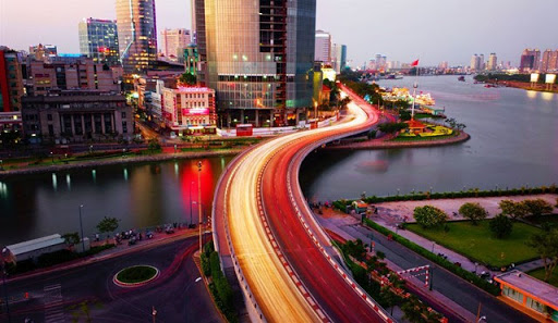 Chụp phơi sáng là gì? Nguyên tắc về phơi sáng trong nhiếp ảnh