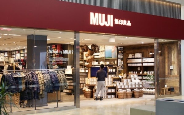 Dầu tẩy trang Muji có bán tại các store chính hãng của thương hiệu Muji