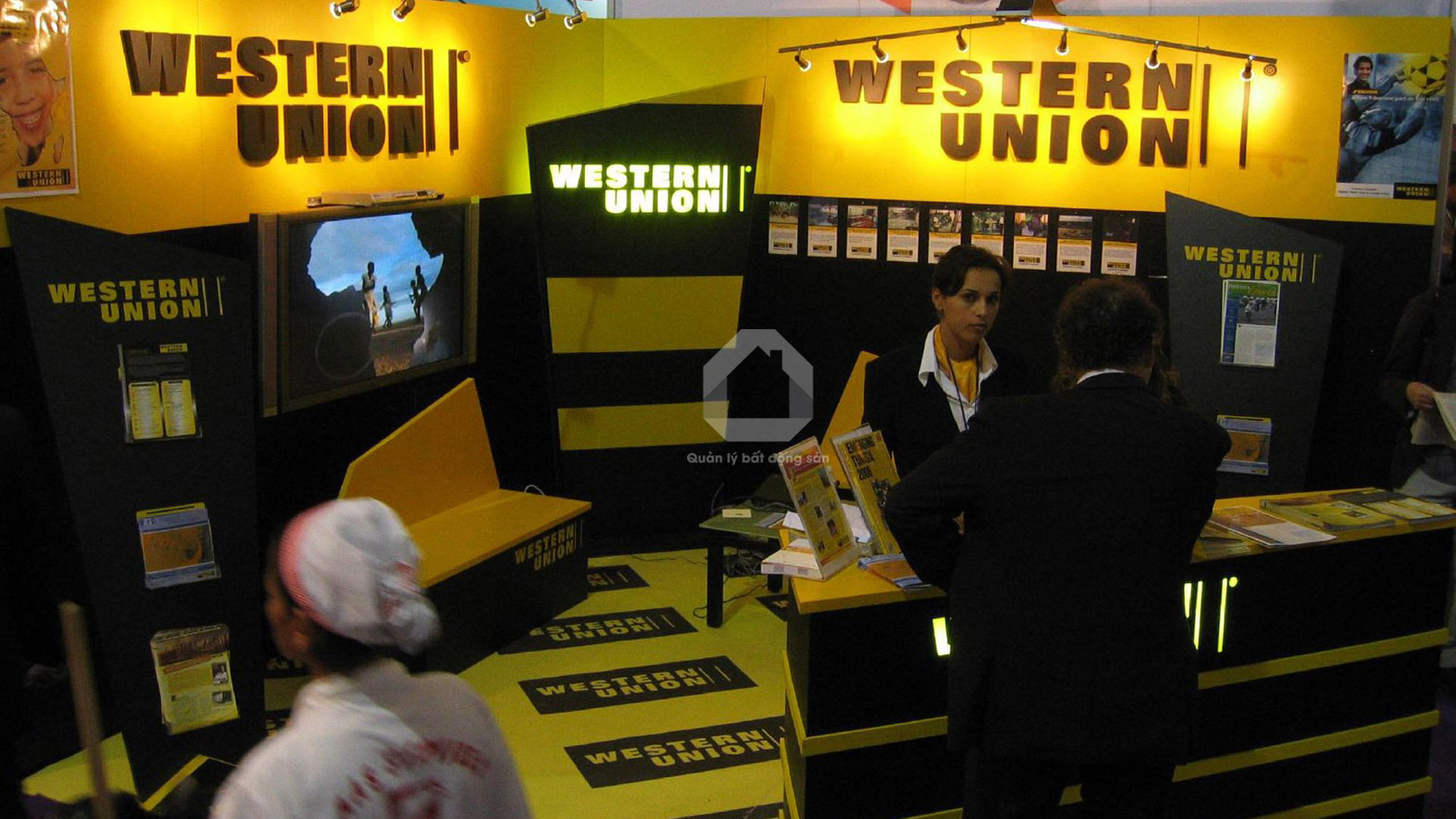 Cách chuyển tiền qua Western Union Dịch vụ chuyển tiền Western Union là gì? Hướng dẫn giao dịch qua Western Union