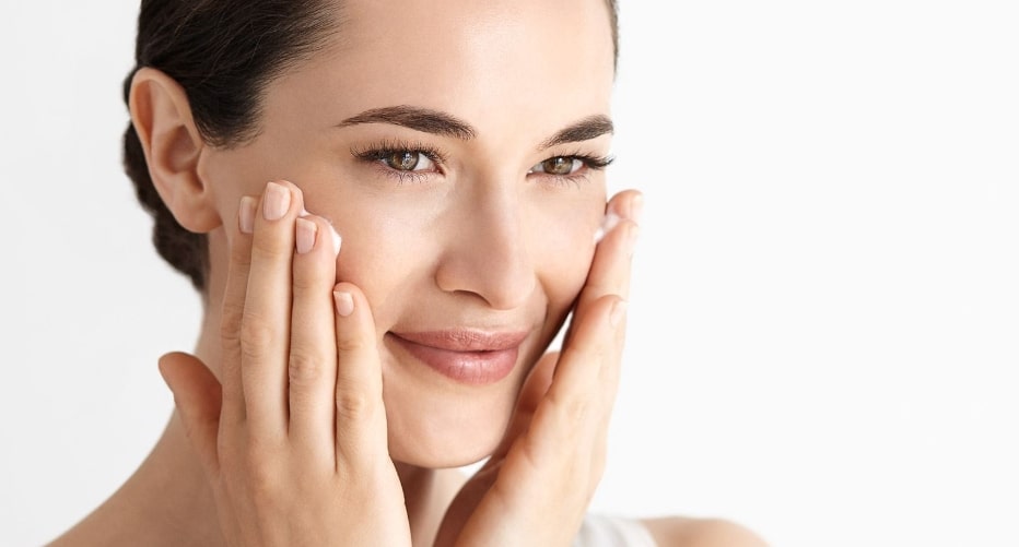 Lão hóa da là gì? Làm gì để cải thiện