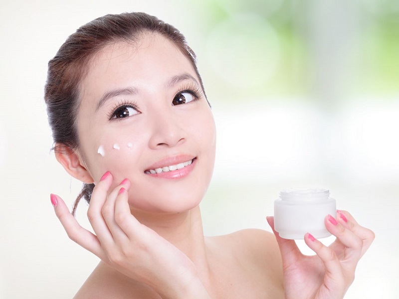 Top 5 kem dưỡng ẩm cho da dầu mụn được yêu thích