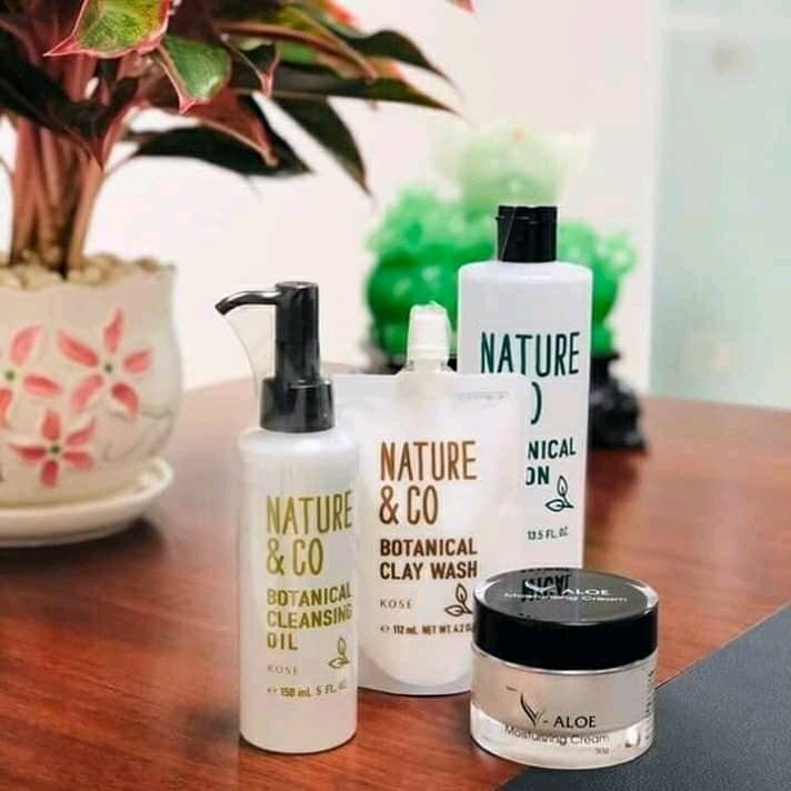 10+ Mỹ phẩm từ thiên nhiên tốt nhất thời điểm hiện tại