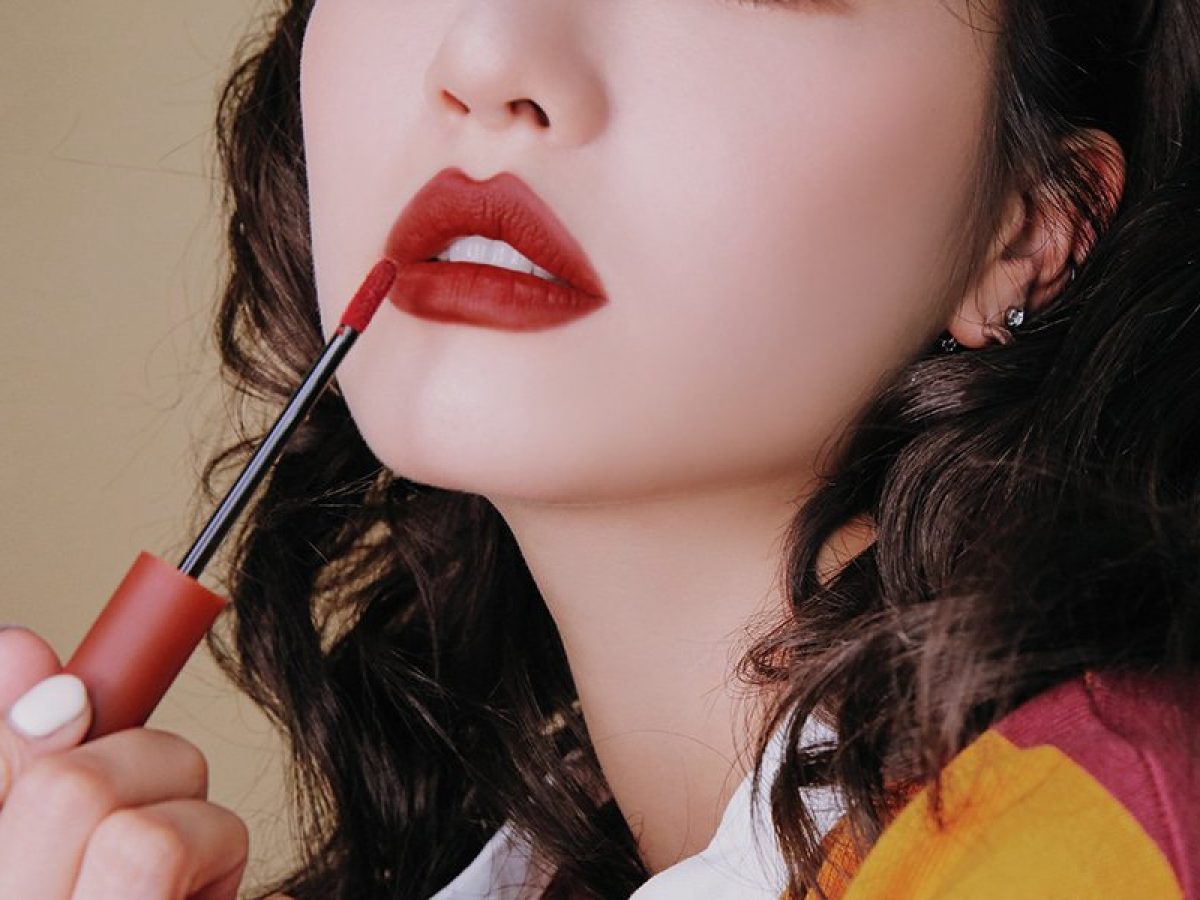 [Review] Kinh nghiệm chọn son cho môi thâm bạn nhất định phải biết