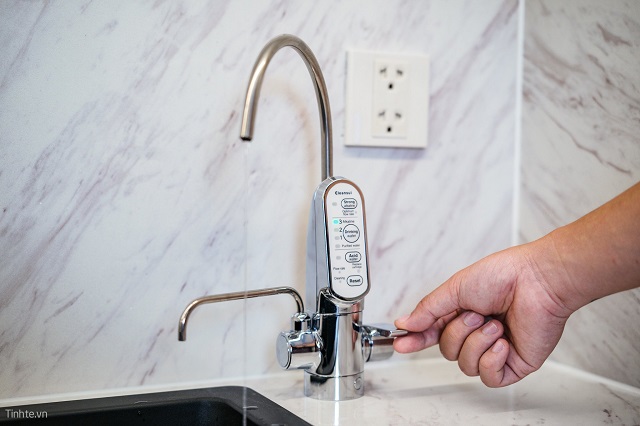 Fujiion địa chỉ cung cấp máy lọc ion kiềm uy tín Fujiion địa chỉ cung cấp máy lọc ion kiềm uy tín