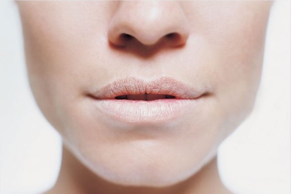 [Review] Kinh nghiệm chọn son cho môi thâm bạn nhất định phải biết