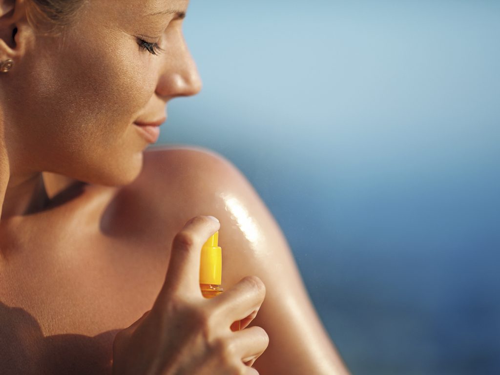 Top kem chống nắng dạng xịt tốt nhất không thể bỏ qua