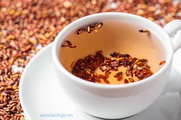 Trà gạo lứt cải thiện giấc ngủ Trà gạo lứt cải thiện giấc ngủ